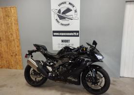 KAWASAKI ZXR-4