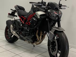 KAWASAKI Z 900