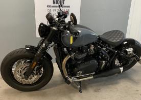 TRIUMPH Bonneville Bobber 1200