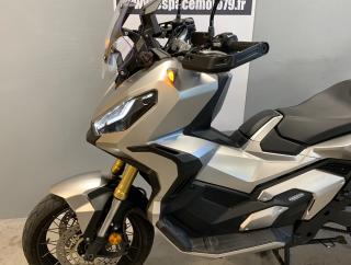 HONDA X-ADV 750 