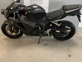 HONDA CBR 600 RR